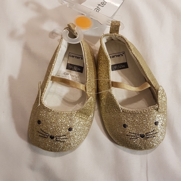 Carter's New gold sparkly crib shoes - Picture 1 of 6